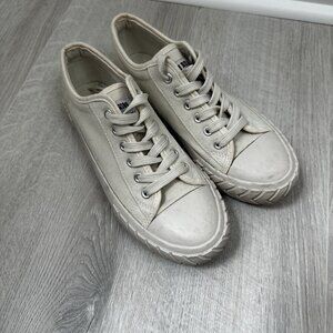 TRUE RELIGION Women’s Jinny White Canvas Low Top Shoes Sneakers Size 7.5-8